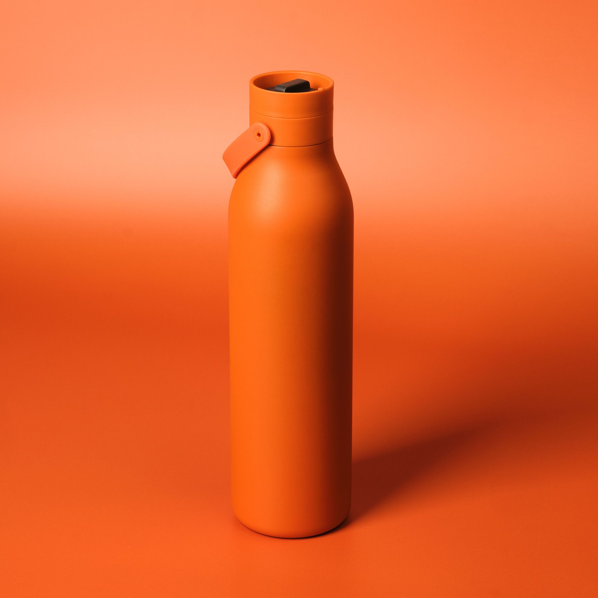 Circular&Co Website_ Stainless Steel_Reusable Bottle_ Sunrise Orange _750ml Circular&Co Reusable Stainless Steel Water Bottle Sunrise Orange 750ml